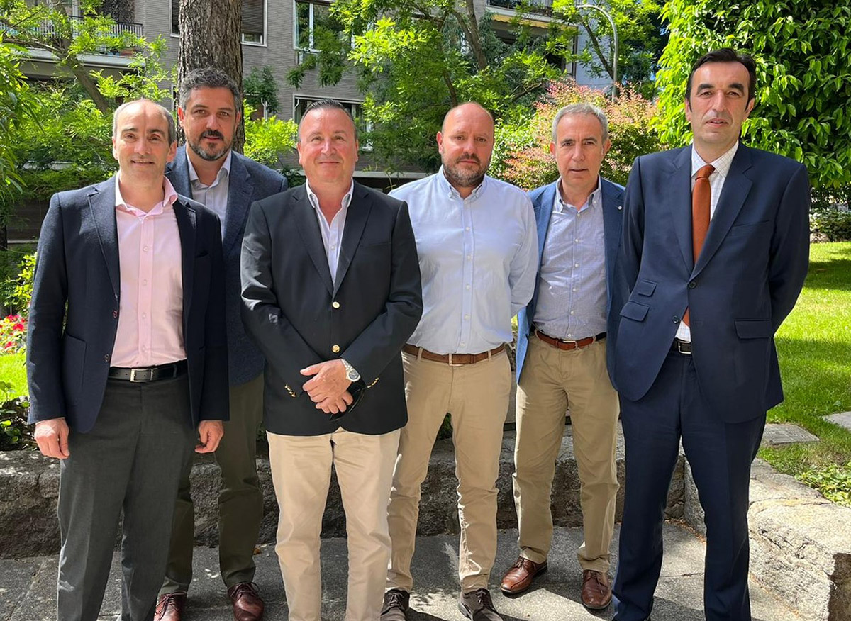 Junta Directiva AEFIMIL: vuelta a la presencialidad